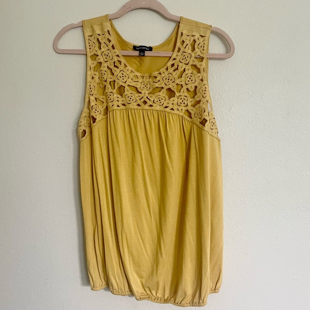 Max Edition Crochet Detail Sleeveless Tank Top